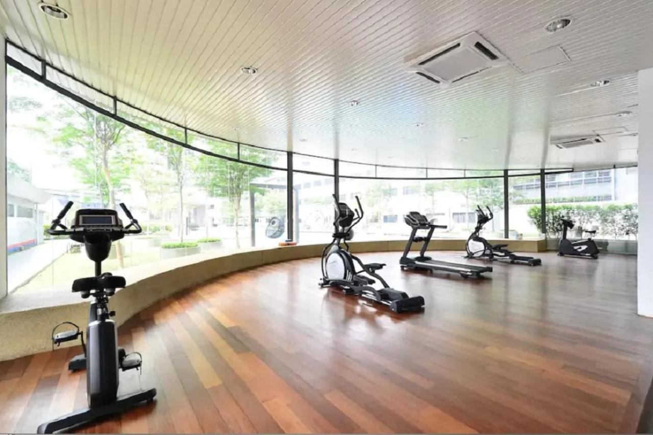 Puchong Skypod Residence, 1-5 Pax Cozy Unit, Walking Distance To Ioi Mall, 10Min Drive To Sunway מראה חיצוני תמונה